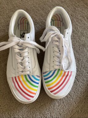 White Vans Sneakers with Rainbow Stripe Accent